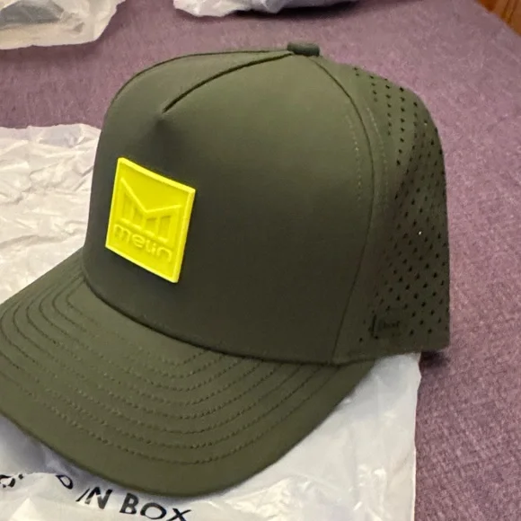 Melin Classic Odyssey Stacked Green Cap with Yellow Logo - Picture 4 of 13